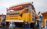 Images of the world's largest Dump trucks