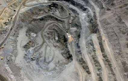 کارفرمای معدن سنگ‌آهن بافق شکایتش را پس گرفت