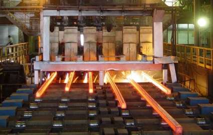 بی نیازی از واردات فولاد و وعده های صادراتی