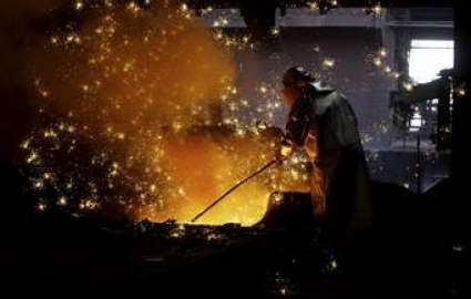 وظیفه دولت حمایت از صنعت فولاد است