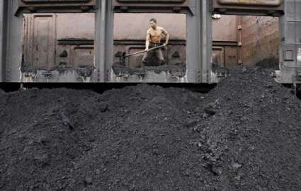 China claims coal mine deaths down to record low