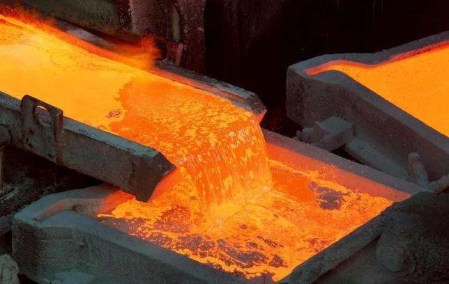 Zambia copper miners to cut power use 15% to ease shortage