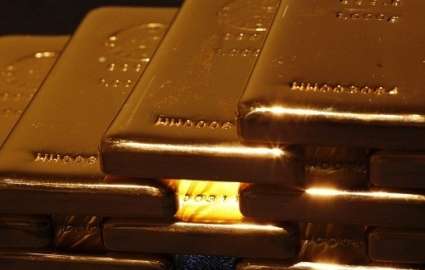 معاملات بازار جهانی طلا کاهشی آغاز شد