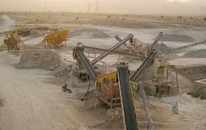 استخراج کنندگان سنگ آهن موظف به پرداخت بدهی حق انتفاع بهره برداری از معادن شدند