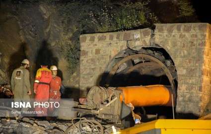 خروج جسد 7 معدنچی دیگر از تونل معدن