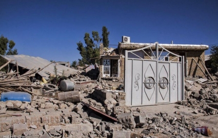 کمک ۵ میلیاردی شرکت چادرملو به زلزله زدگان کرمانشاه
