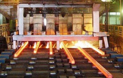 تولید بیش از ۳۳۰ هزارتن شمش فولادی در کارخانه فولاد چادرملو