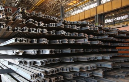 یک هزار تن ریل UIC60 در ذوب آهن اصفهان تولید شد