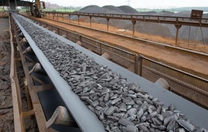 تست گرم نوار نقاله انتقال سنگ آهن از معدن سنگان