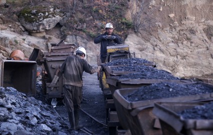 مشکلات کارگری در معادن زغال سنگ کوهبنان حل و فصل شد