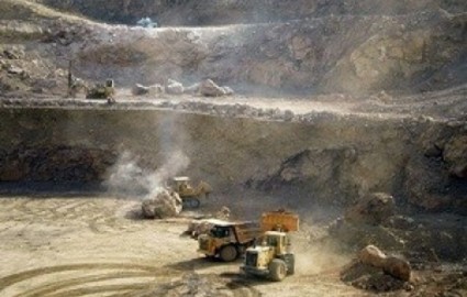 تفاهم نامه واگذاری ۲ پهنه معدنی در جنوب کرمان منعقد شد