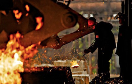 «مجتمع فولادسازان دماوند » فعالیت خود را با ۳۳۰ کارگر از سر گرفت