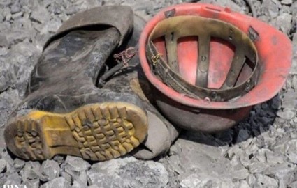 کارگر معدن رودبار آزادشهر بر اثر سقوط سنگ جان داد
