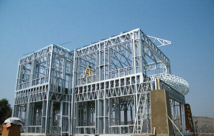 سازه‌های فولادی سرد نورد شده در مرکز رشد دانشگاه اصفهان تولید می‌شود