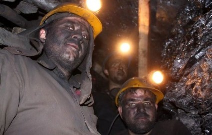 گلایه کارگران معدن طزره از وضعیت بد امکانات بهداشتی