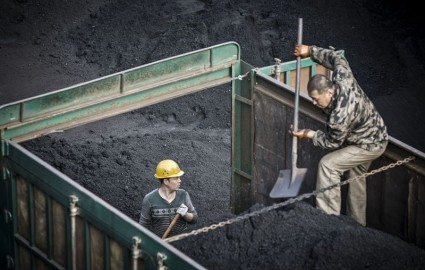 معادن زغال سنگ چین خواستار کاهش ۱۰ درصدی تولید درپی شیوع کرونا شدند