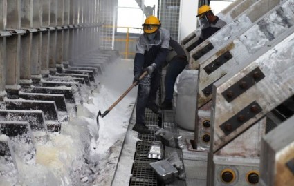 نوید تولید ۱۰۰ هزار تن شمش آلومینیوم در مجتمع صنعتی لامرد