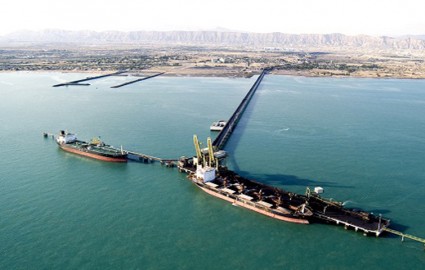 برنامه تکمیل پروژه های زیرساختی منطقه ویژه خلیج فارس با هدف افزایش تولید و جذب سرمایه گذار