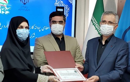 ذوب آهن اصفهان گواهینامه استاندارد ملی ایران برای تولید ریل را دریافت نمود