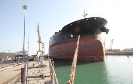 دستگیری سارقان هزار تن پودر آلومینیوم از یک کشتی در بندرعباس