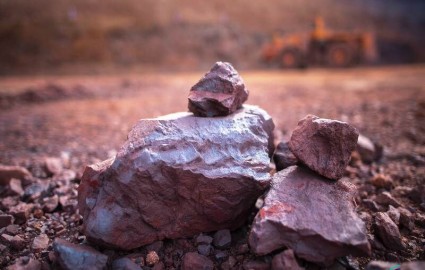 عرضه ۵۰ هزار تن سنگ آهن دانه بندی در بورس کالا